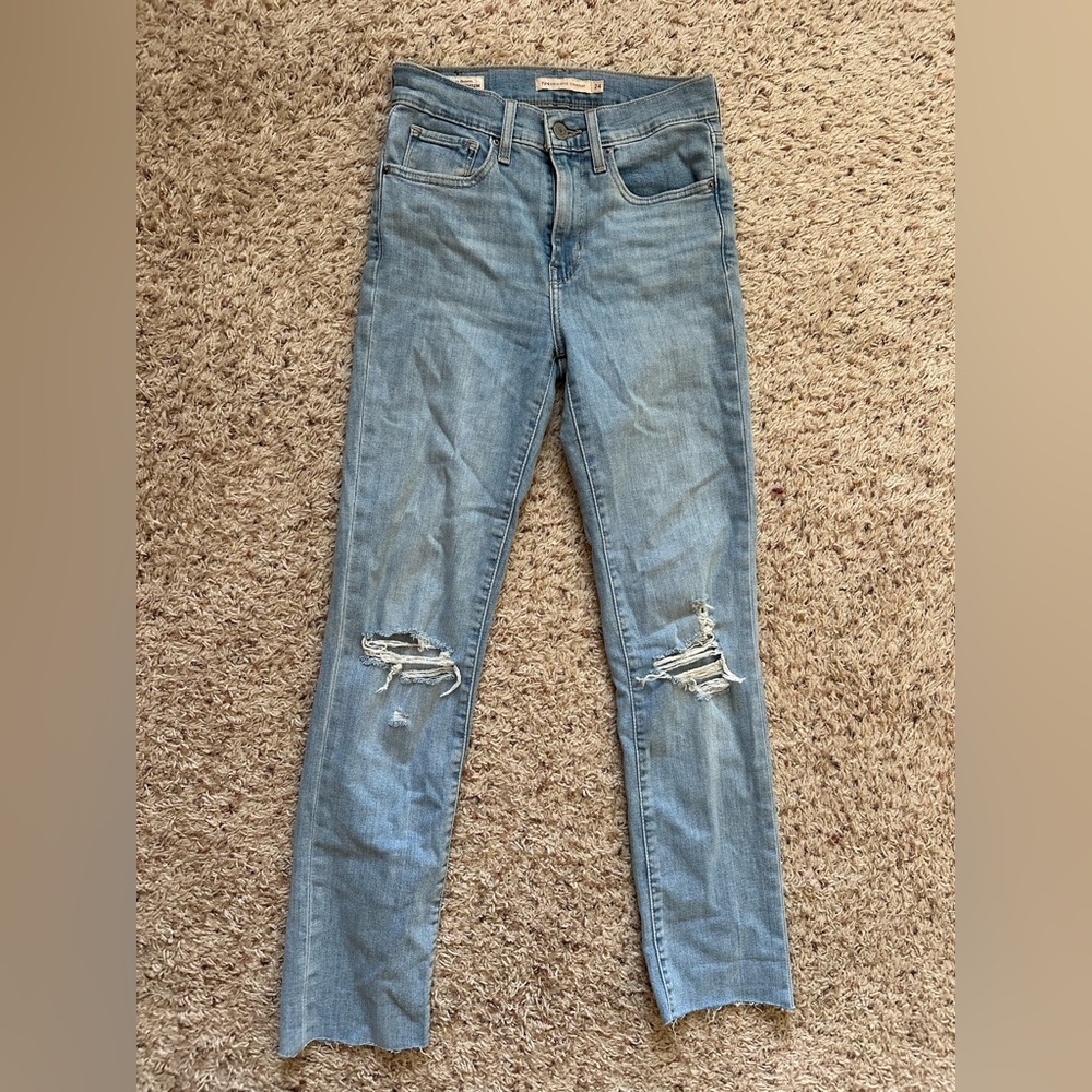 Levi's Women's 724 High Rise Straight Leg Blue Cotton Jeans Size 24 Distressed